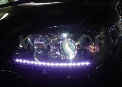 Astra – Farol com Ledstrip