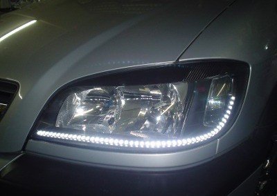 Zafira – Farol com Ledstrip