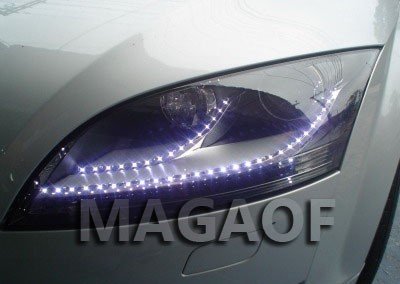 Audi TT – Farol com Ledstrip Duplo