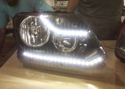 Amarok – Farol com Ledstrip