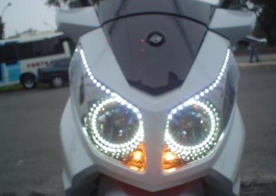 Citycom – Farol com Angel Eyes e Ledstrip