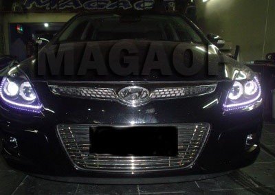 I30 – Farol com Ledstrip (Visão Frontal)