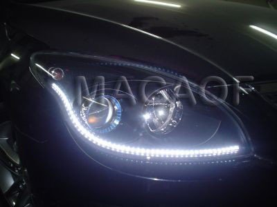 I30 – Farol com Ledstrip