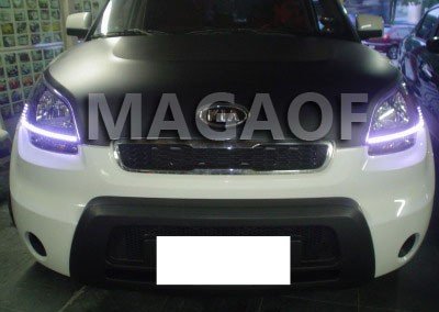 Kia Soul – Farol com Ledstrip (Visão Frontal)