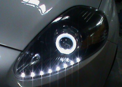 Punto – Farol c/ Projetor, Angel Eyes e Ledstrip