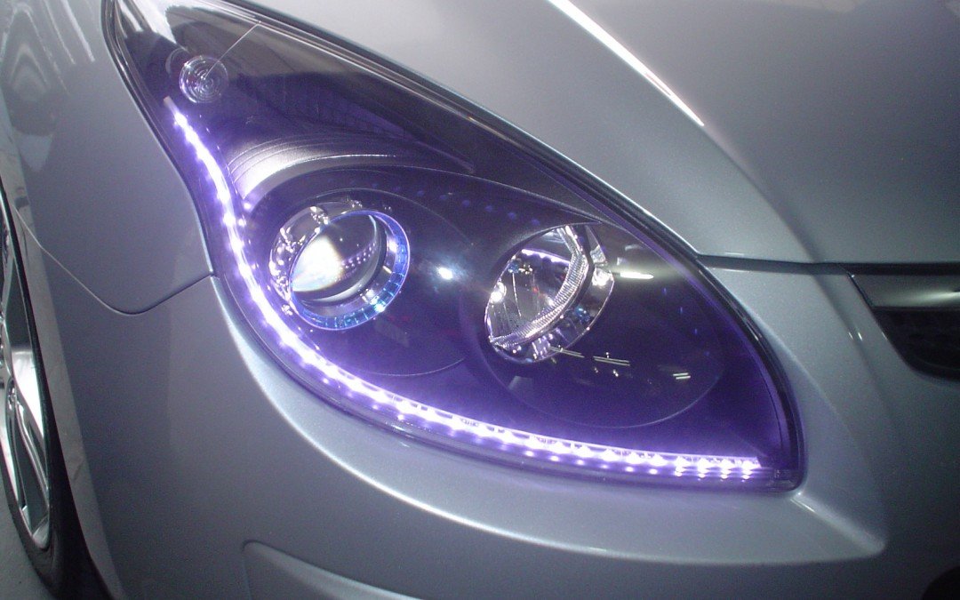 Hyundai I30 – Farol com Ledstrip